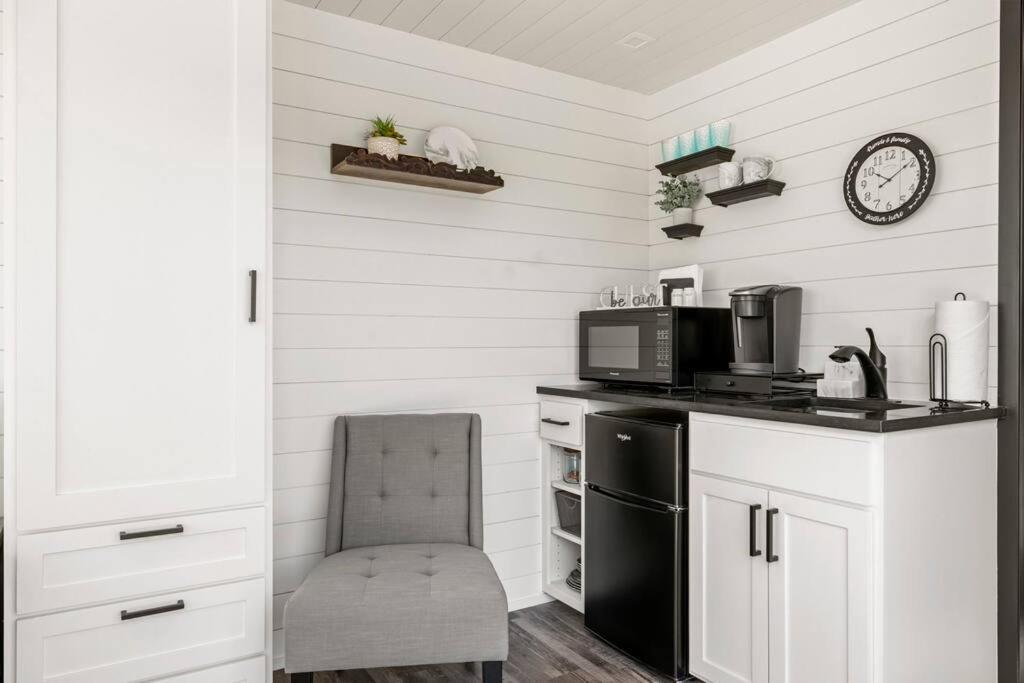 New Wilderness Hideout-Cozy Container Home Fredericksburg Kültér fotó